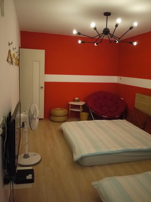 South Traveller Apartment Tainan Luaran gambar