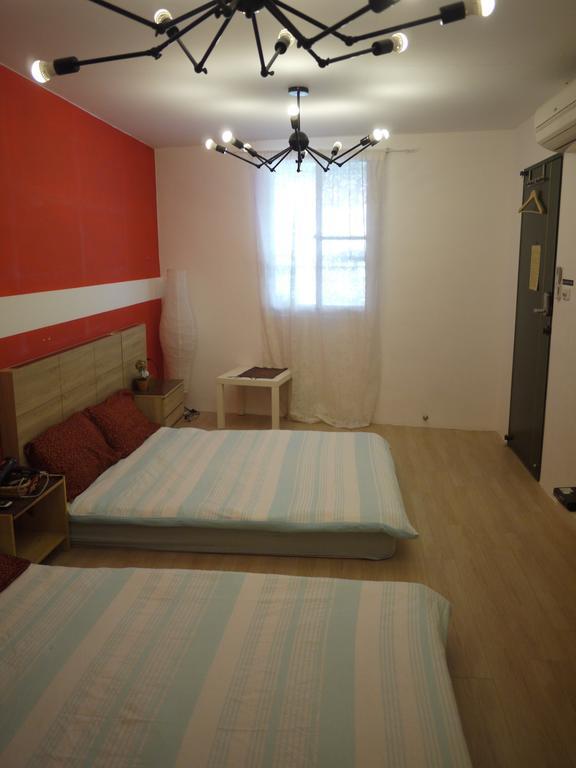 South Traveller Apartment Tainan Luaran gambar